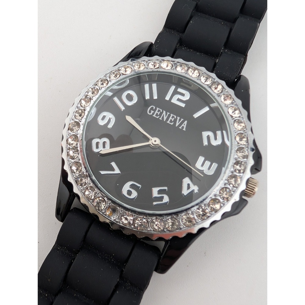 Geneva Watch Women Crystal Accent Bezel Black Silicone Band- New Battery